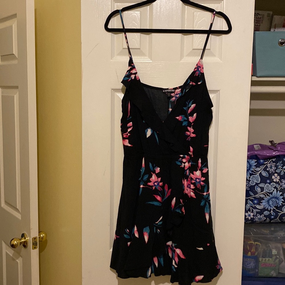 Express floral dress